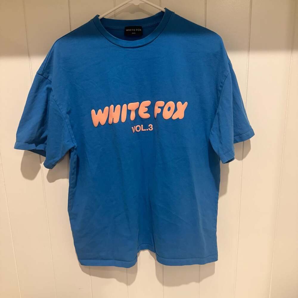 White Fox Vol.3 Graphic Tee Size XS/S Blue Boyfriend T-Shirt